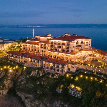 Birun Ada Hotel Burgazada Екстериор снимка