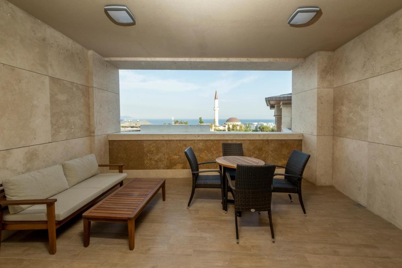 Birun Ada Hotel Burgazada Екстериор снимка