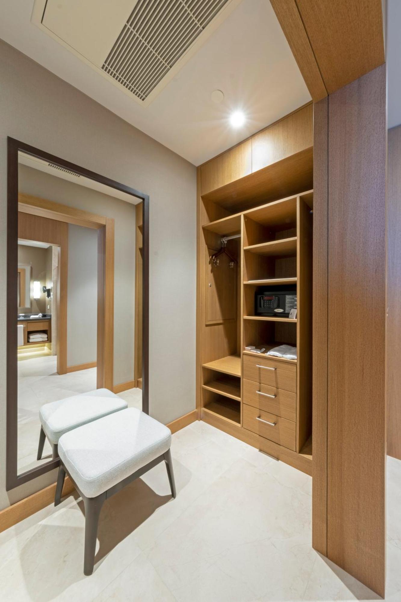Birun Ada Hotel Burgazada Екстериор снимка